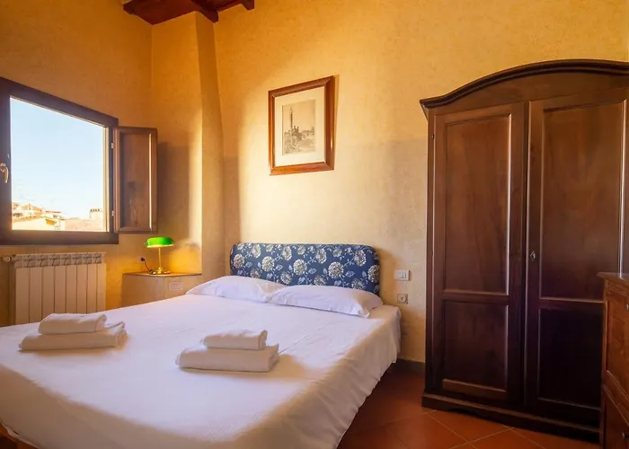 Apartment Oltrarno Florence
